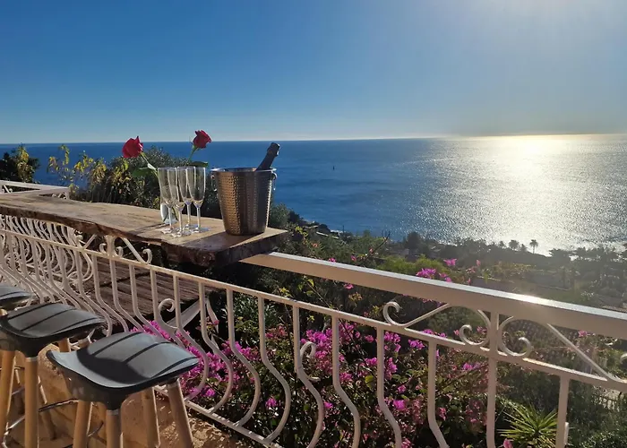 Rubis-vue A Couper Le Souflle *