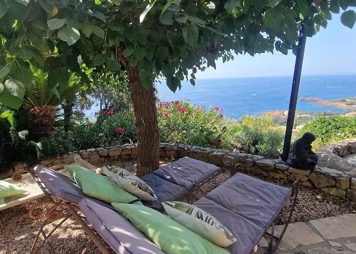 Rubis-vue A Couper Le Souflle * Saint-Raphaël