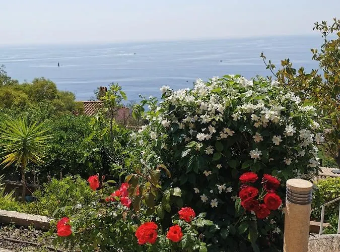 Rubis-vue A Couper Le Souflle Villa