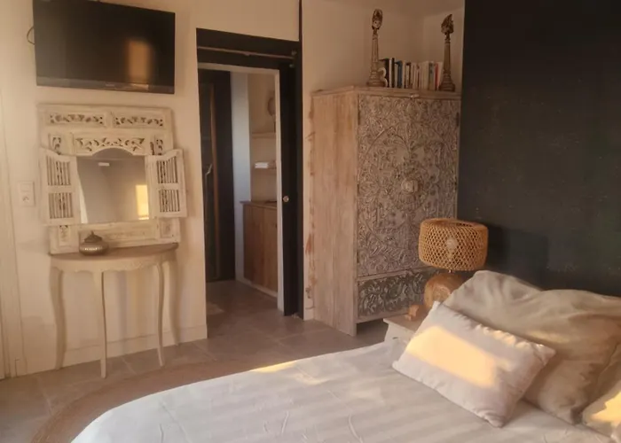 Rubis-vue A Couper Le Souflle Saint-Raphaël